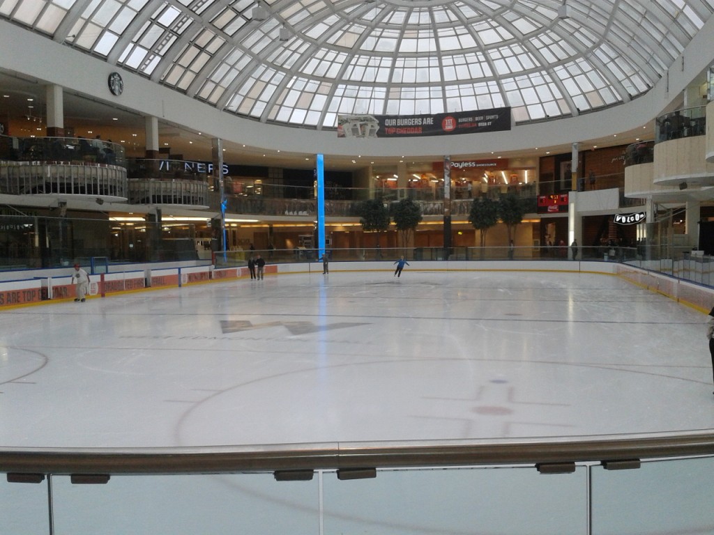 West Edmonton Mall : patinoire